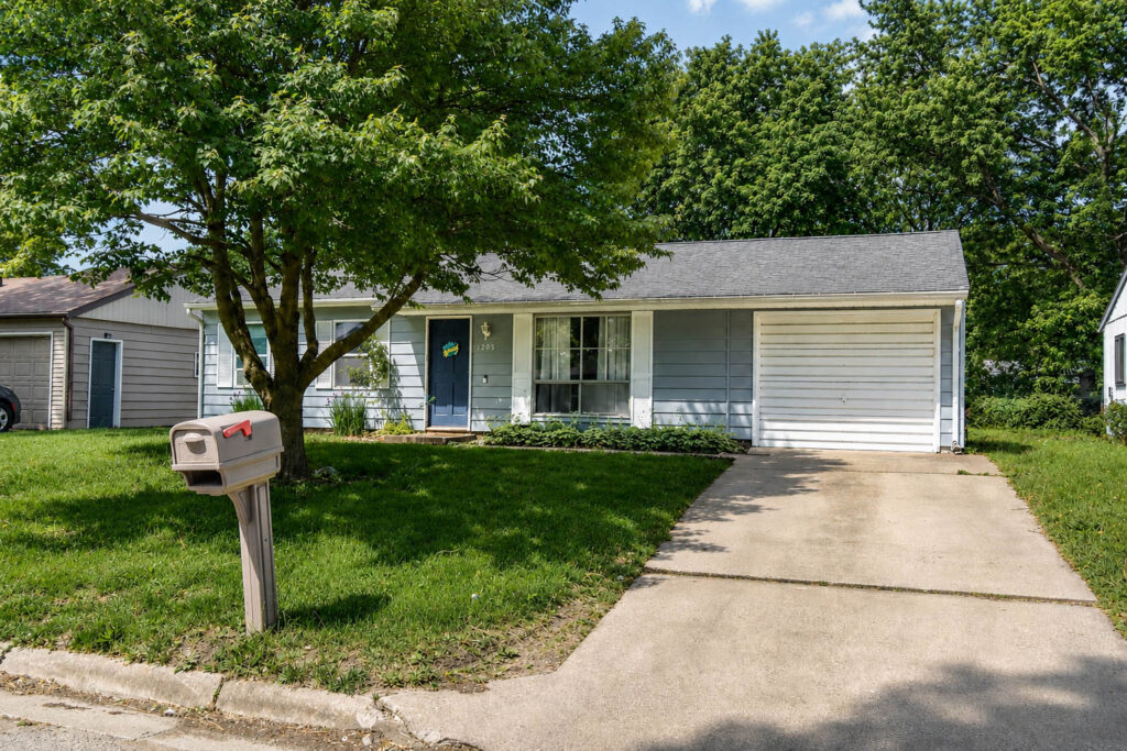 1205 N Nixon Dr.