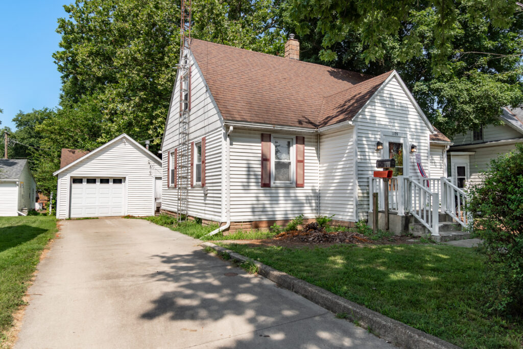 1109 N Mill St.
